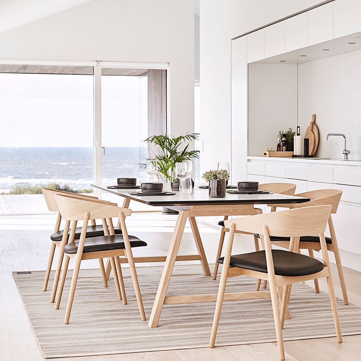 Andersen Furniture T1 Uitbreidbare tafel, wit laminaat, soaped eik, 160 cm