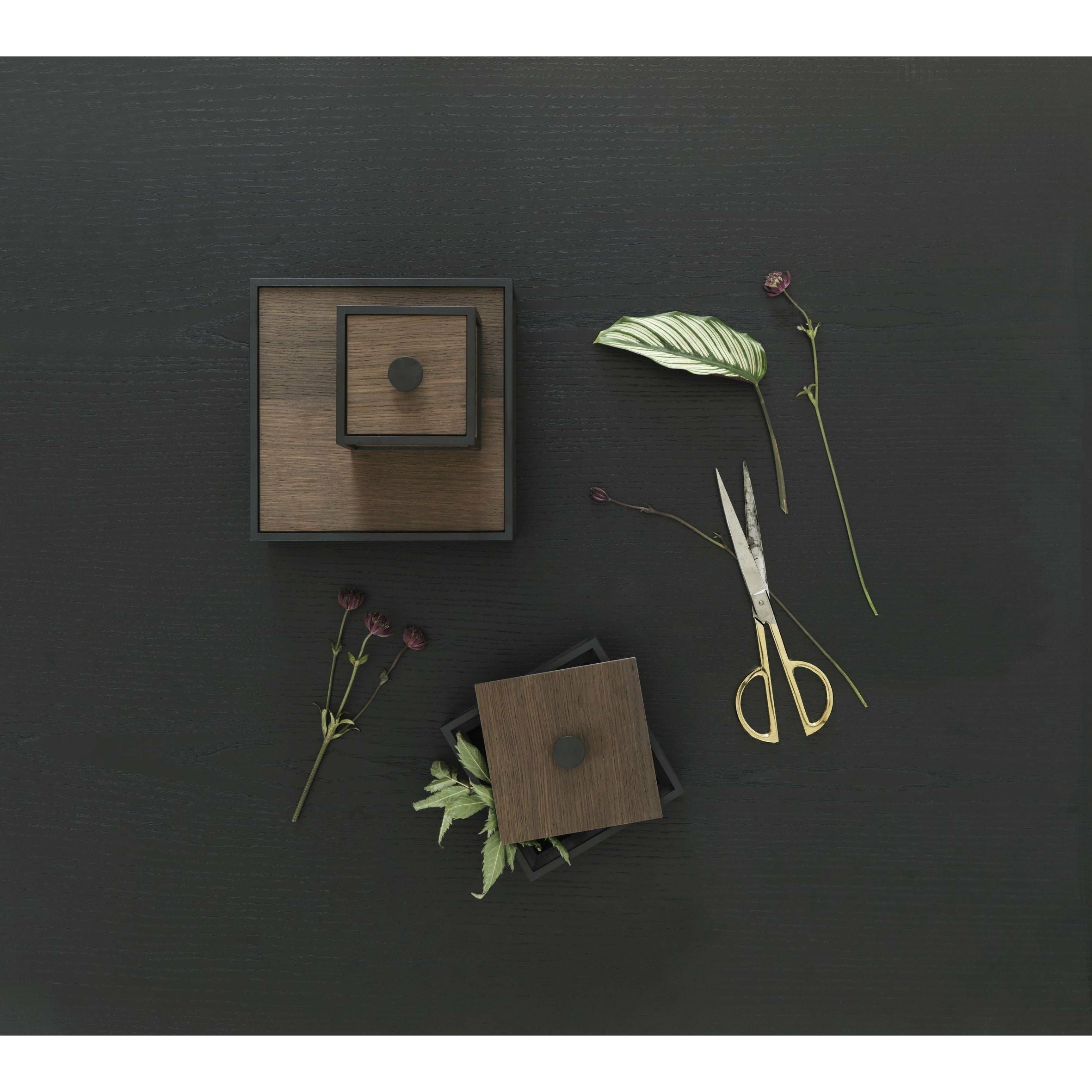 Audo Copenhagen Rahmen 10 Speicherbox, schwarz gefärbte Asche