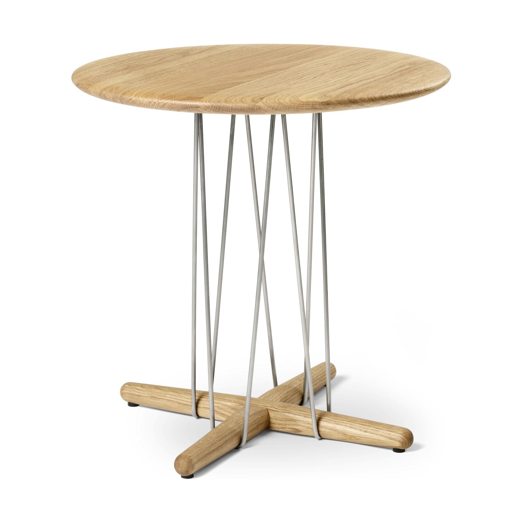 Carl Hansen E021 Embrace Lounge Table, Oil Oak, Ø 48cm