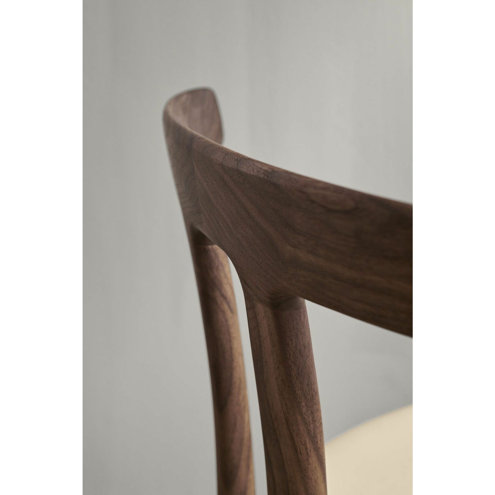Carl Hansen Ow58 T Chair Walnut Oiled, Sif 90 Leather
