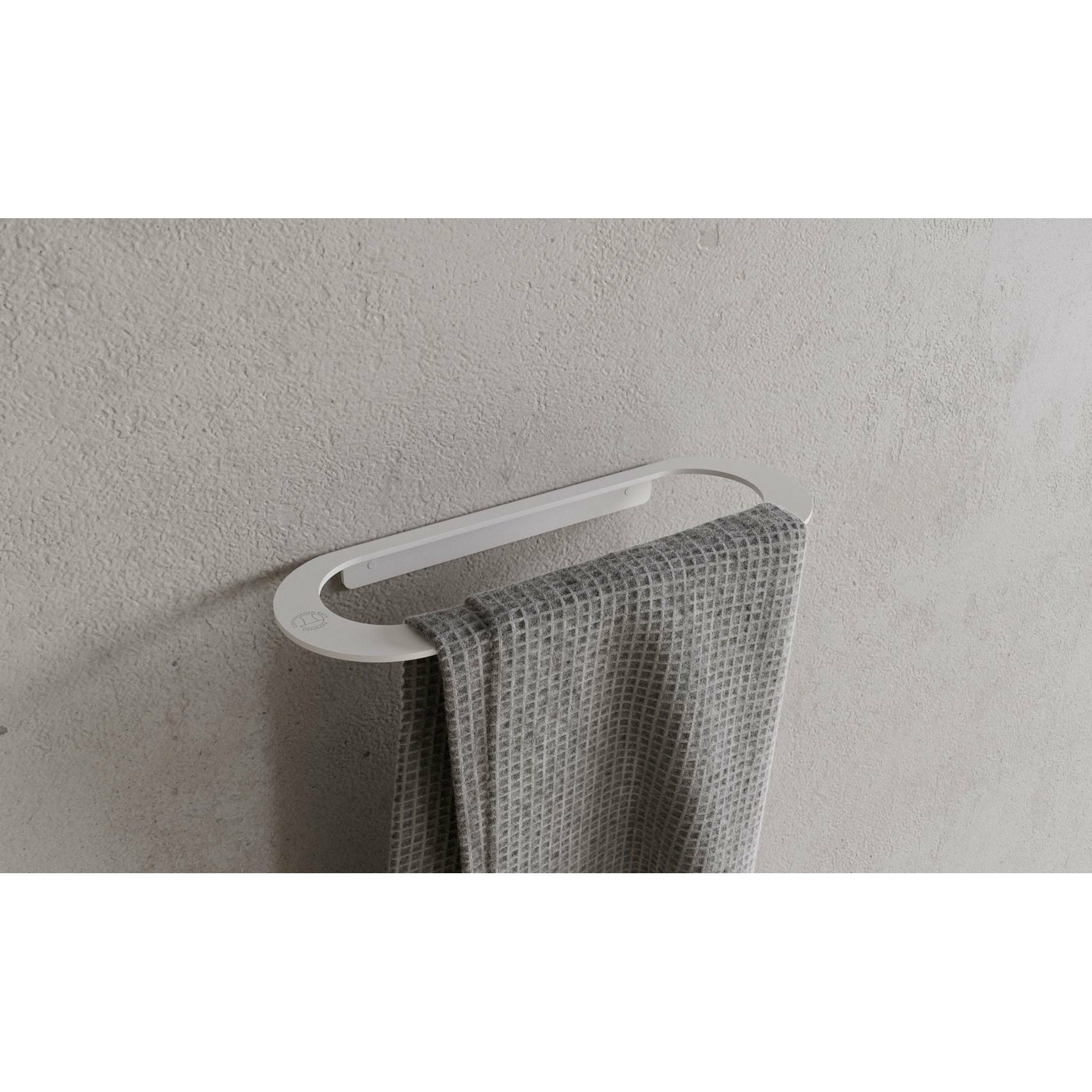 Copenhagen Bath CB 100 porte-serviette L28 cm, tapis blanc