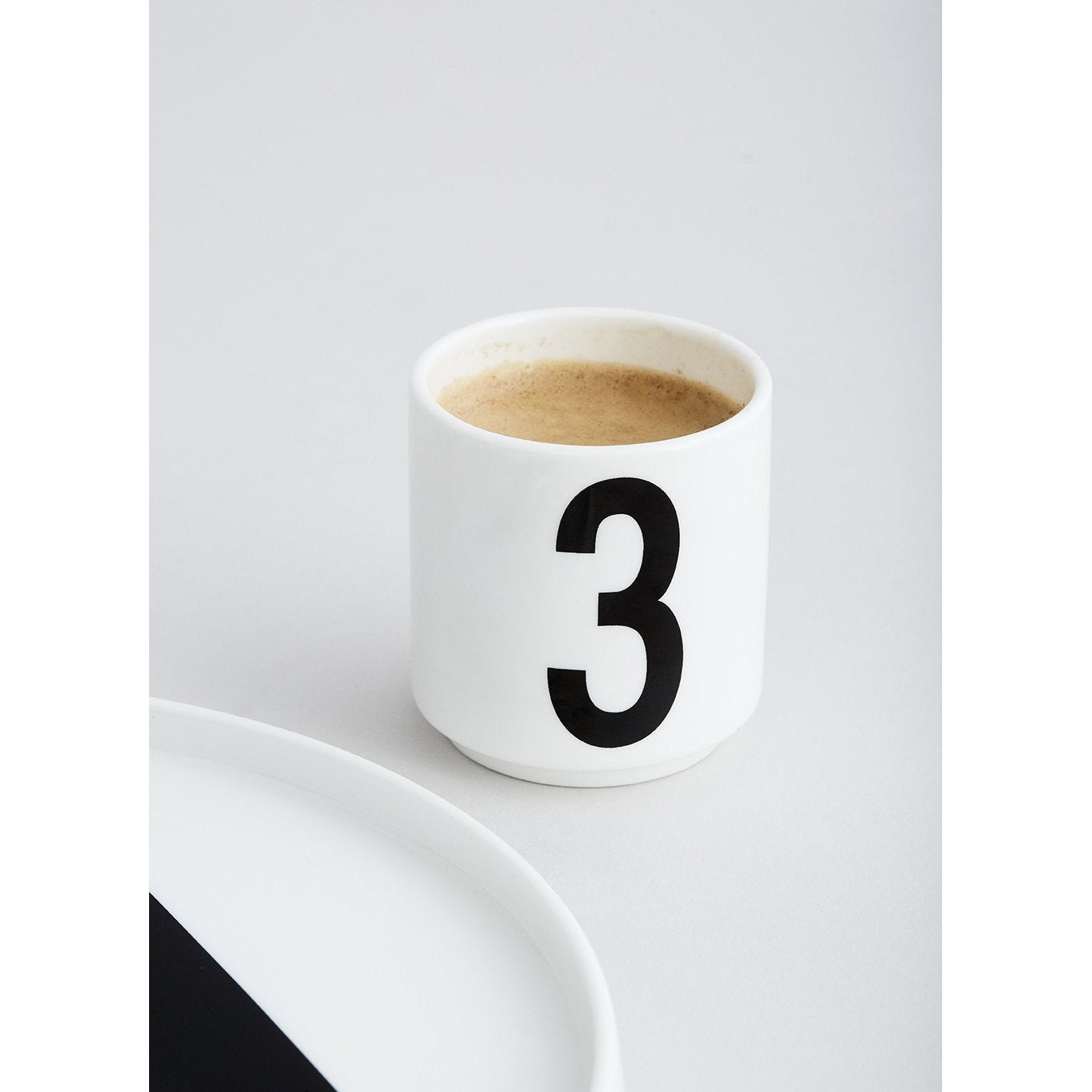 Letras de diseño de espresso Copas 1 4 set, blanco