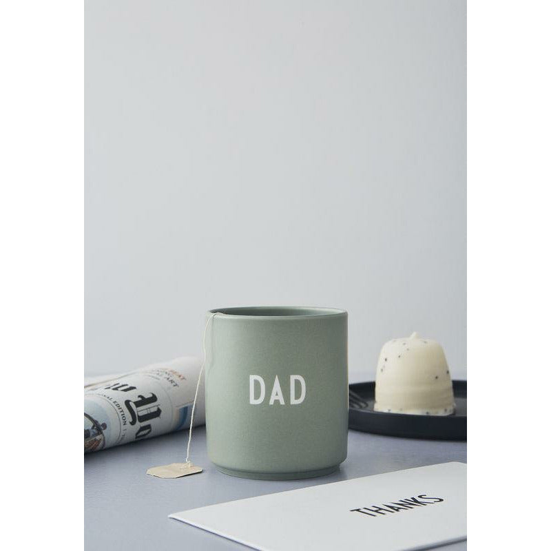 Design Letters Famille de tasse préférée, papa