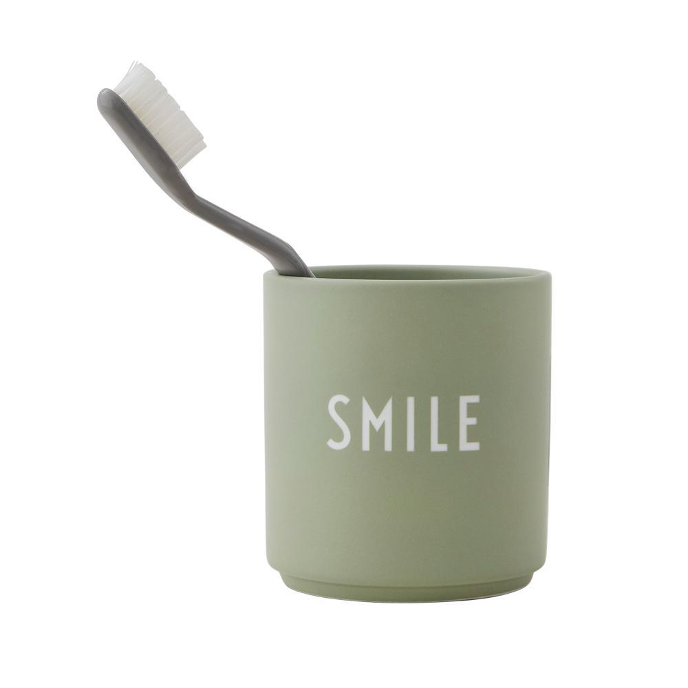 La tazza preferita della lettera di design, sorriso