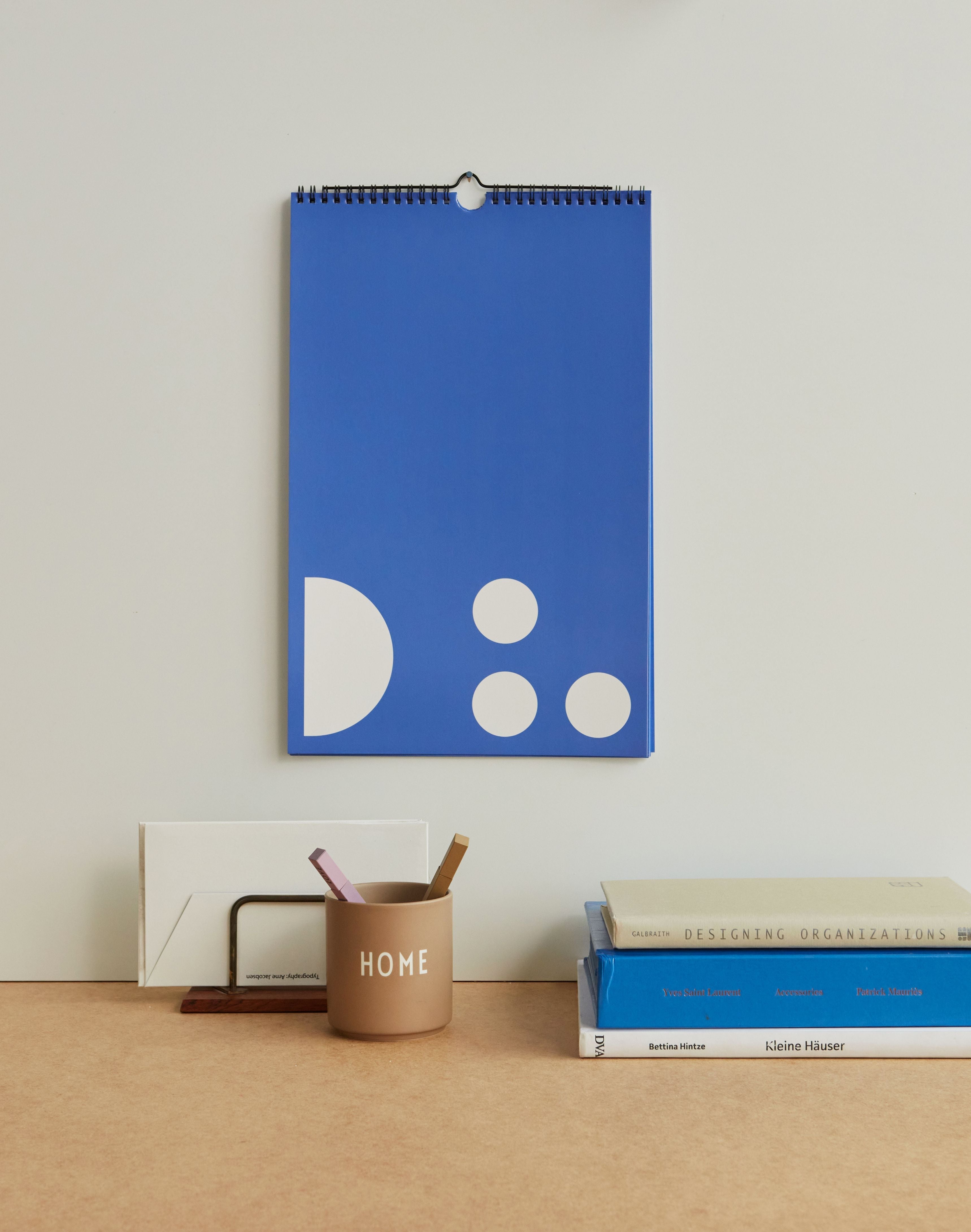 Design Letters Maandelijkse planner, Cobalt Blue