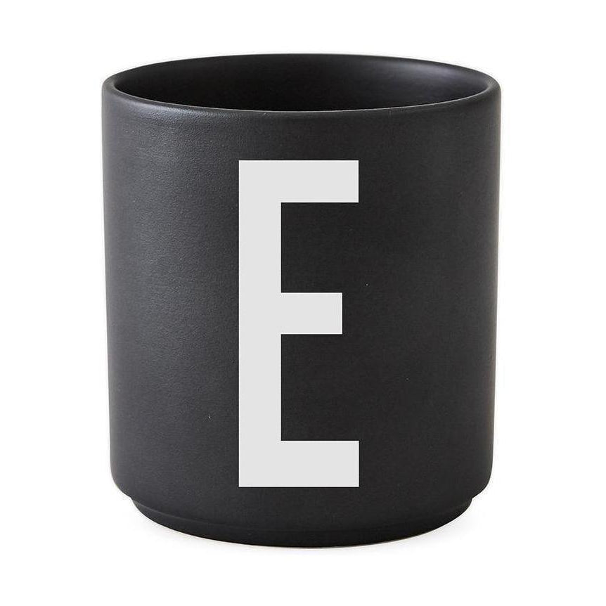Letras de diseño Taza de porcelana personal A Z, Black, E