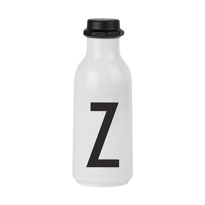 Progetta lettere bottiglia d'acqua personale a z, z, z
