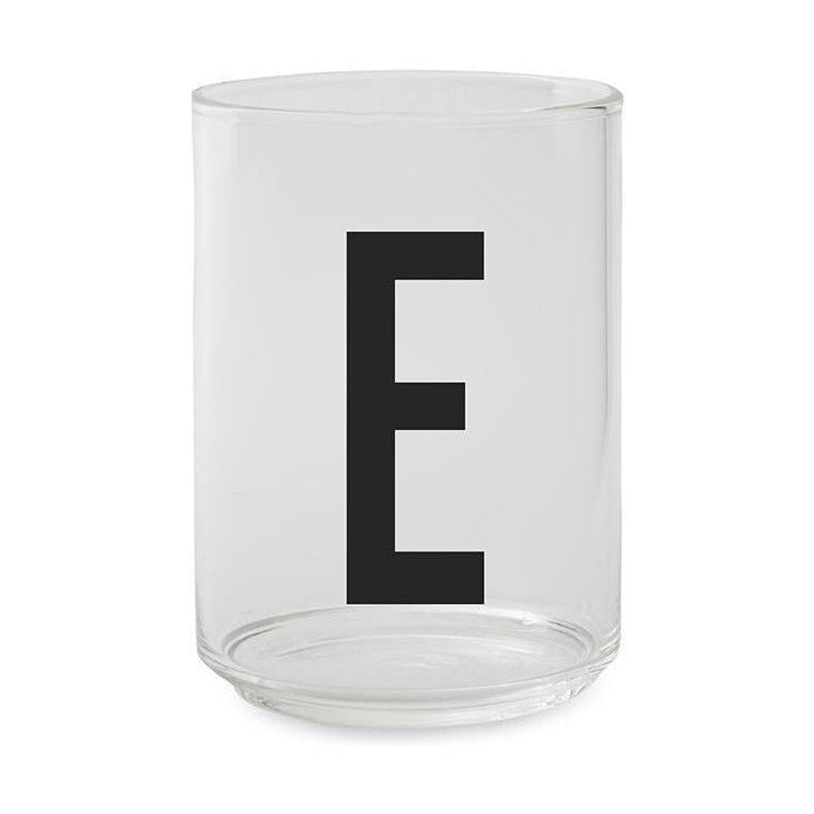 Letras de diseño de vidrio para beber personal A Z, E