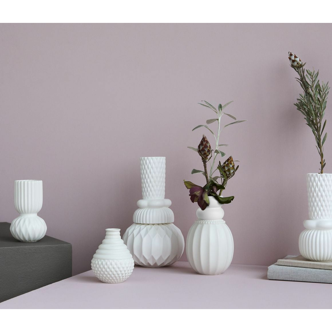 Dottir Rufflebell Vase, Weiß