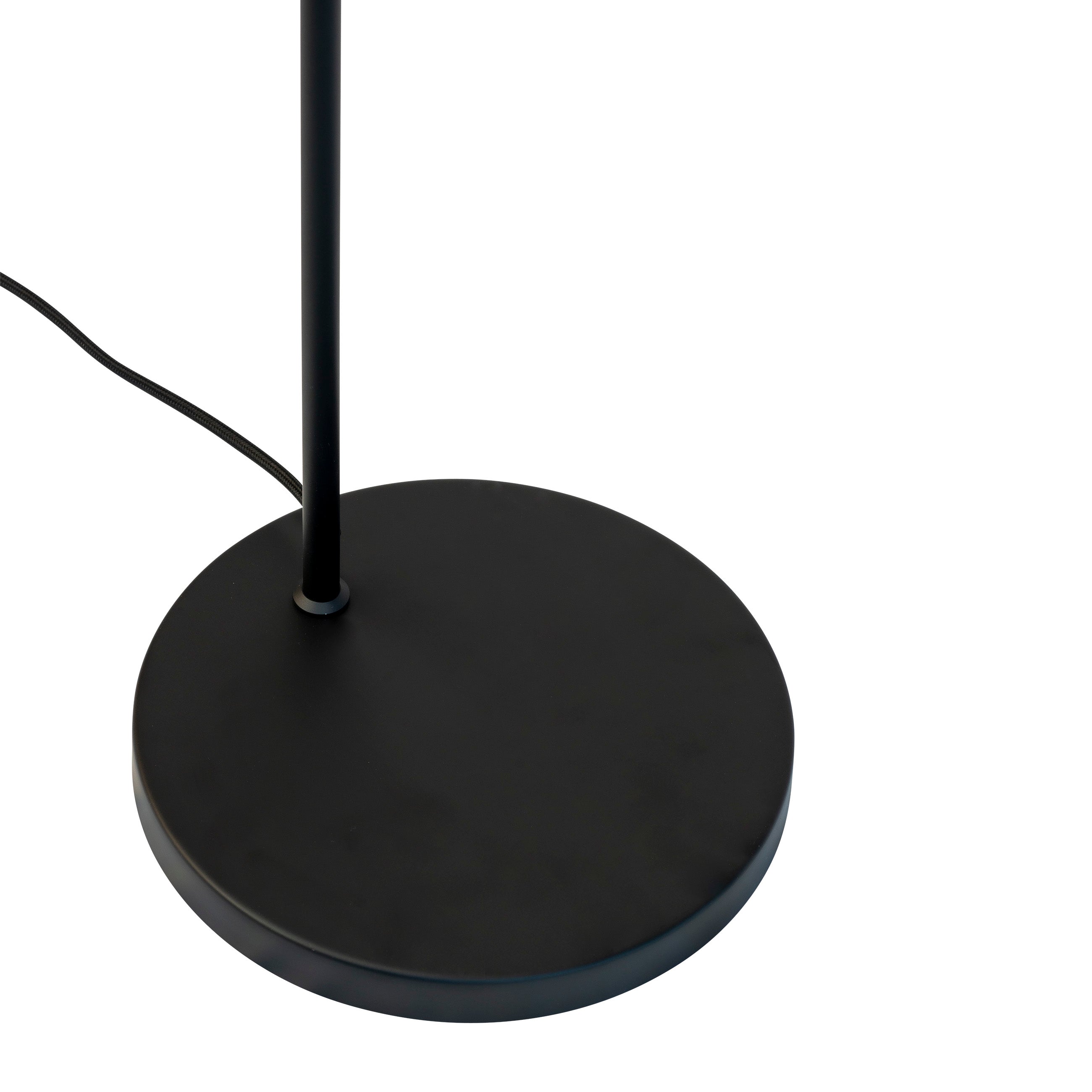Dyberg Larsen DL12 vloerlamp, mat zwart