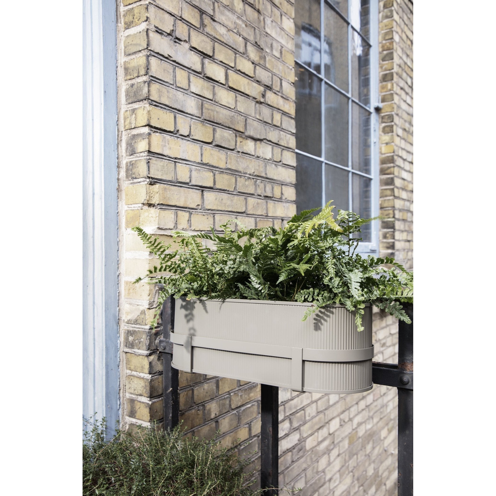Ferm Living Gebäude-Balkon-Box, grün