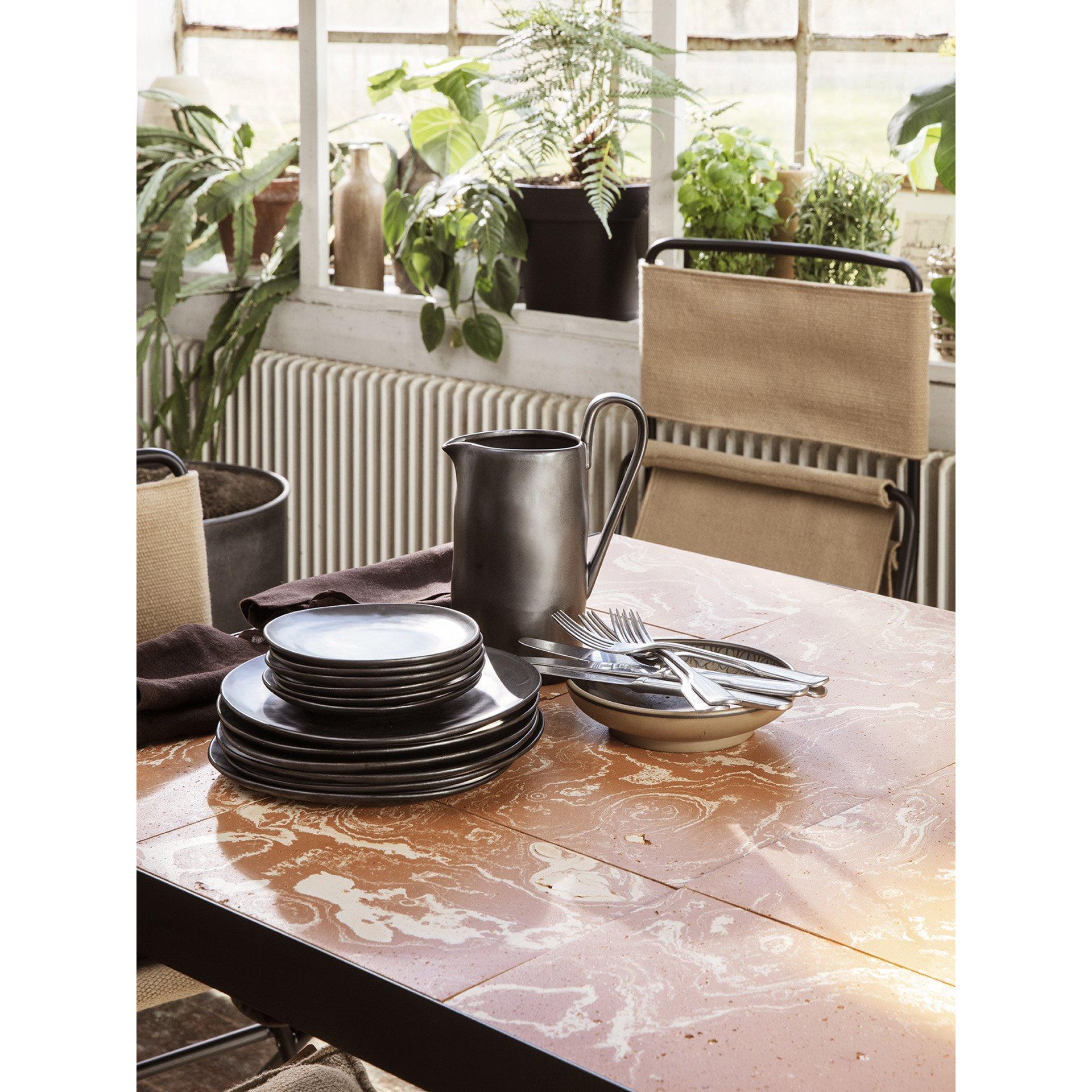 Ferm Living Flodplattor cafébord, terrakotta/svart
