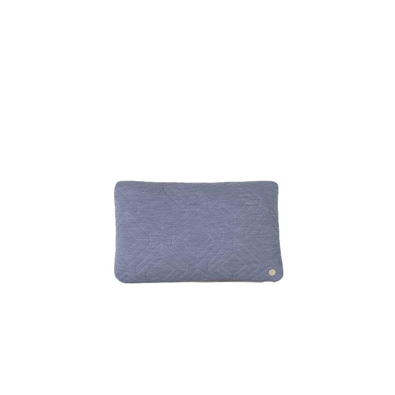 Ferm Living Quilt Cushion浅蓝色，40 x 25厘米