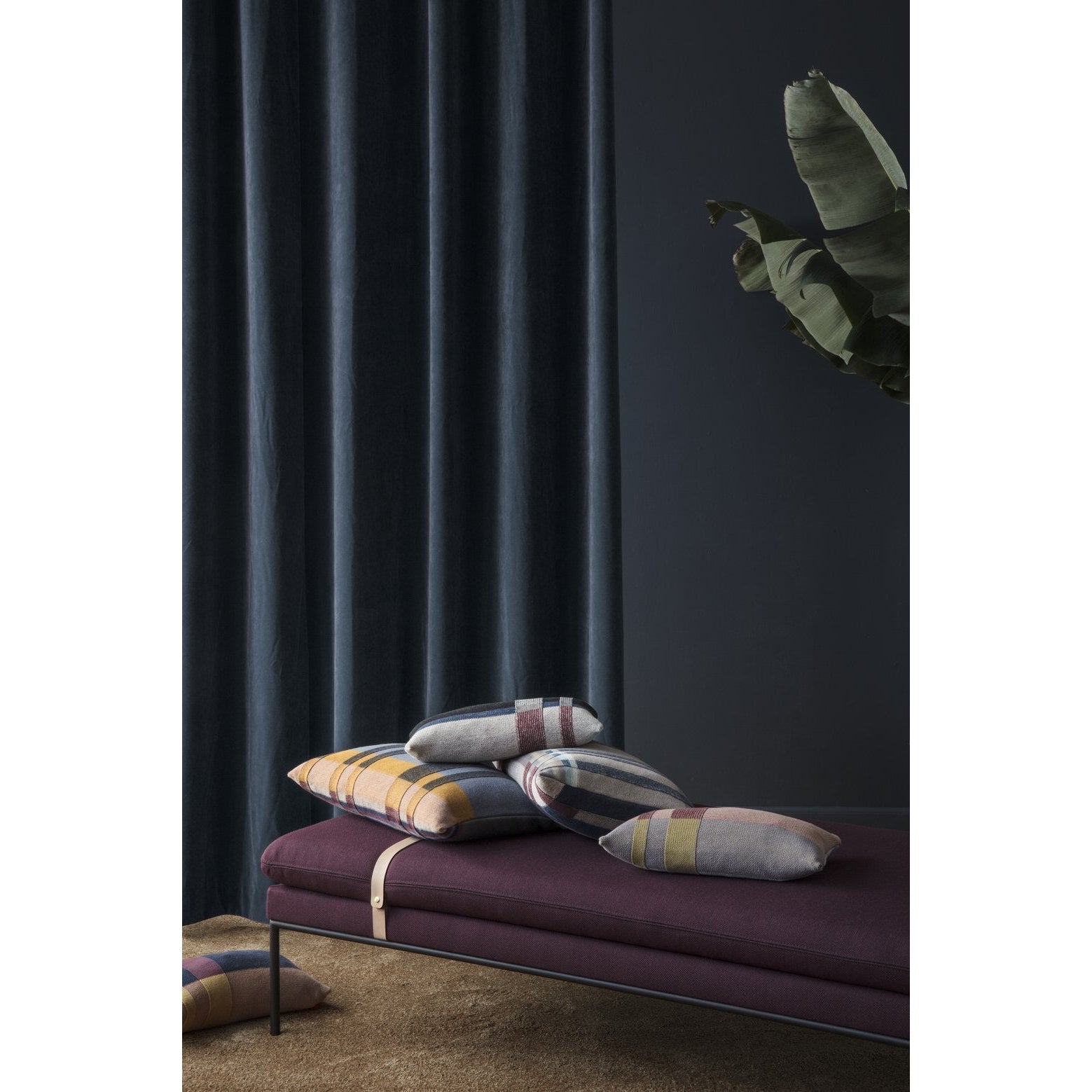Ferm Living Turn Day Bed Fiord, Solid Bordeaux
