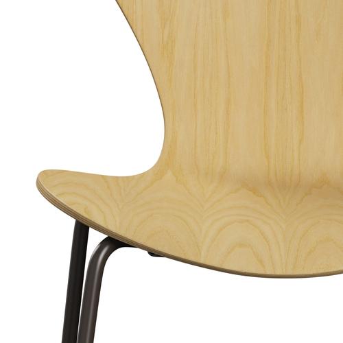 弗里茨·汉森（Fritz Hansen）3107椅子未塑料，棕色青铜/灰贴面自然