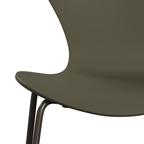 Fritz Hansen 3107 stoel niet -gestoffeerd, bruin brons/gelakte olijfgroen