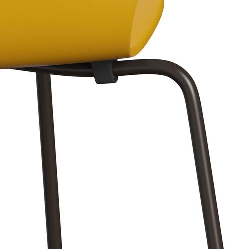 弗里茨·汉森（Fritz Hansen）3107椅子未塑料，棕色青铜/漆的真黄色