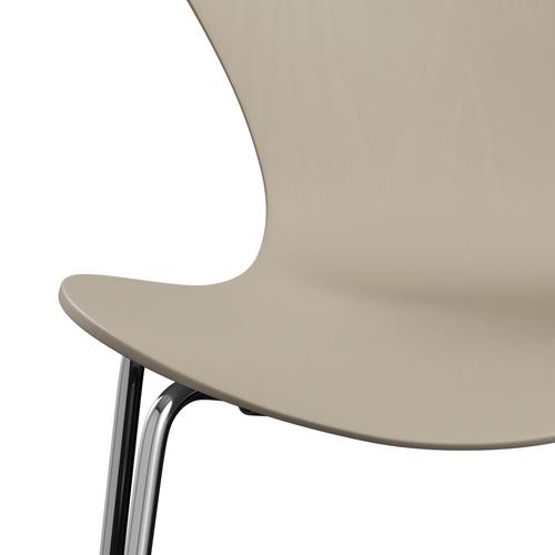 Fritz Hansen 3107 chaise inupsillée, chromée / teirée de cendre légère beige