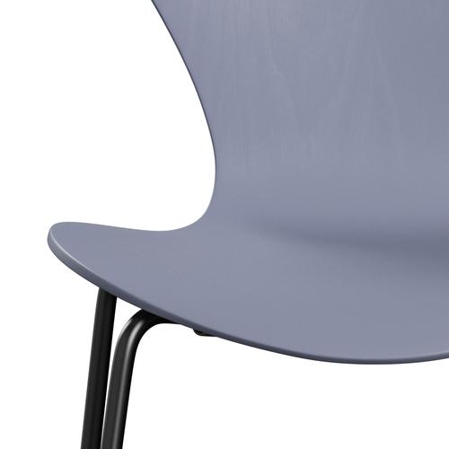 弗里茨·汉森（Fritz Hansen）3107椅子未塑料，黑色/染色灰薰衣草蓝色
