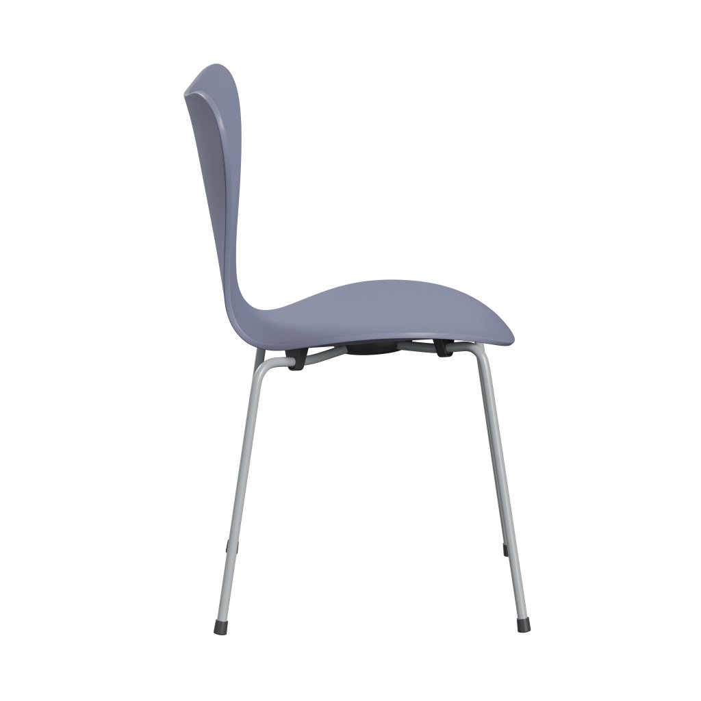Fritz Hansen 3107 Chair Unupholstered, Silver Grey/Lacquered Lavender Blue