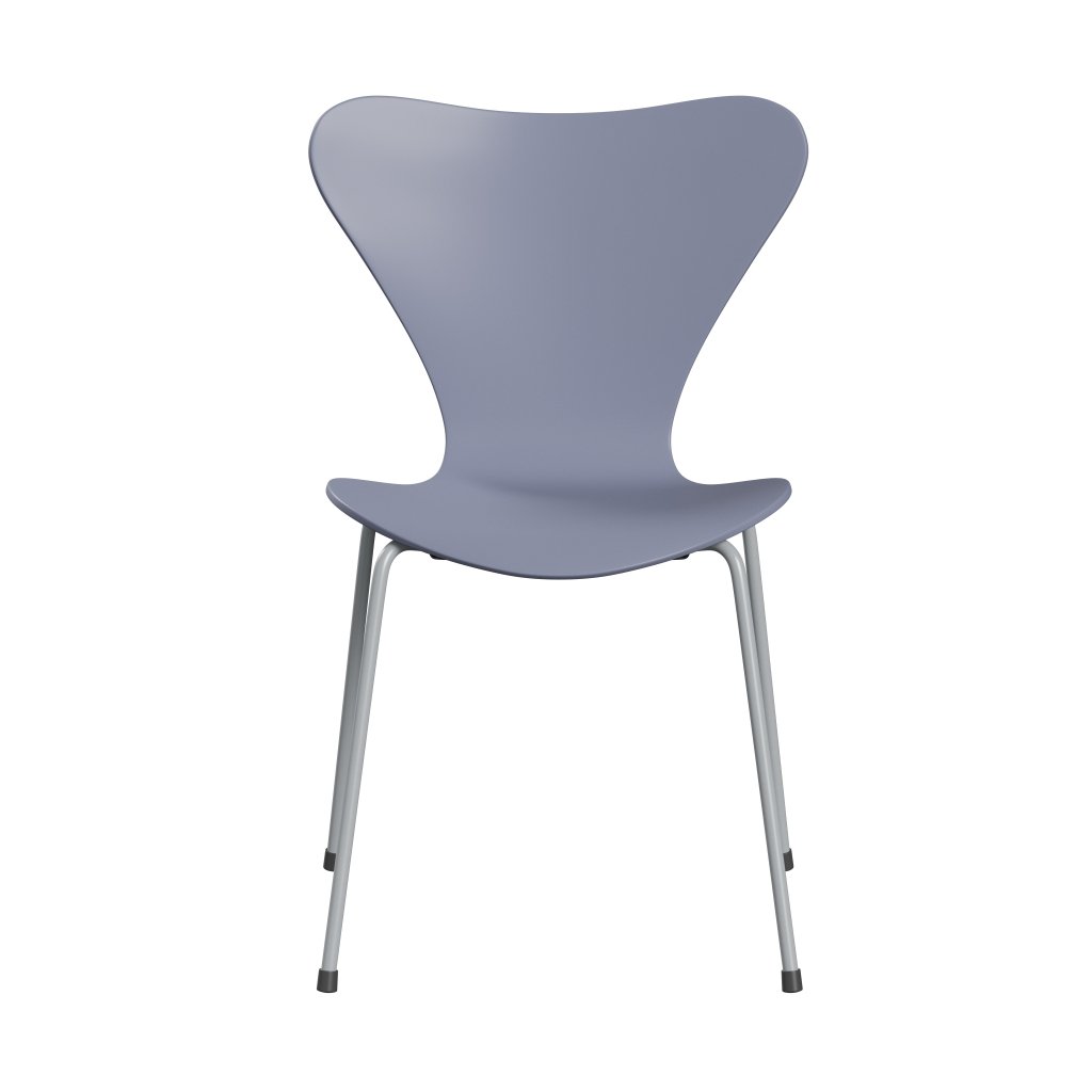 Fritz Hansen 3107 chaise un upholster, gris argenté / laqué de lavande bleu