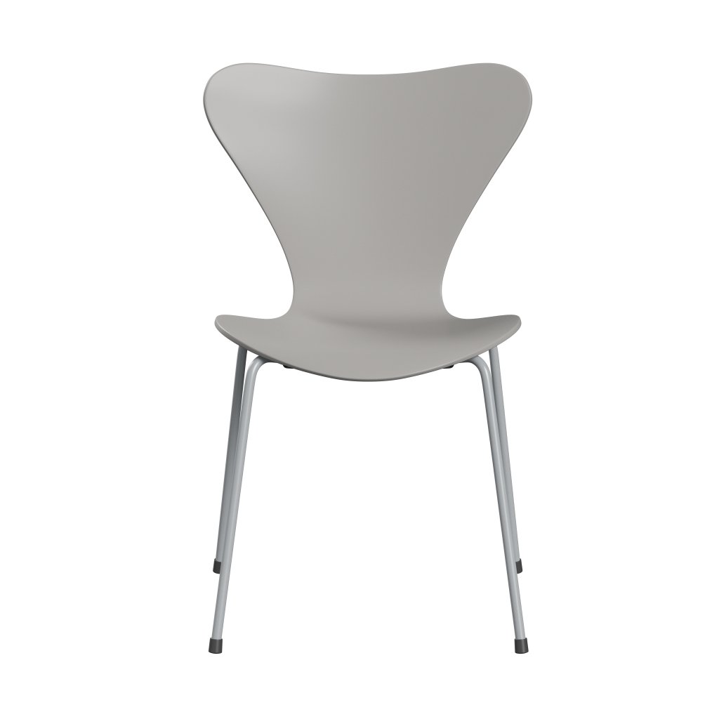 Fritz Hansen 3107 Chair Unupholstered, Silver Grey/Lacquered Nine Grey