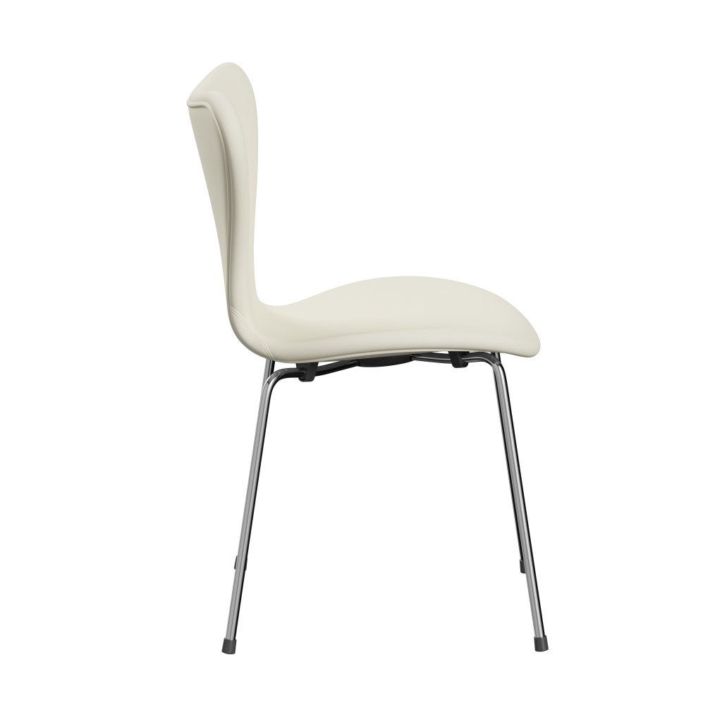 Fritz Hansen 3107 stol full møbeltrekk, krom/komfort hvit