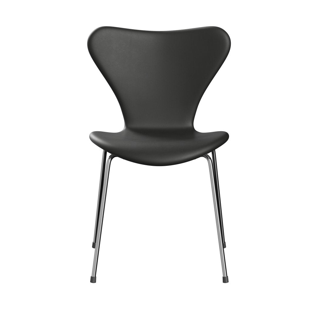 Fritz Hansen 3107 chaise complète complète, chrome / noir essentiel