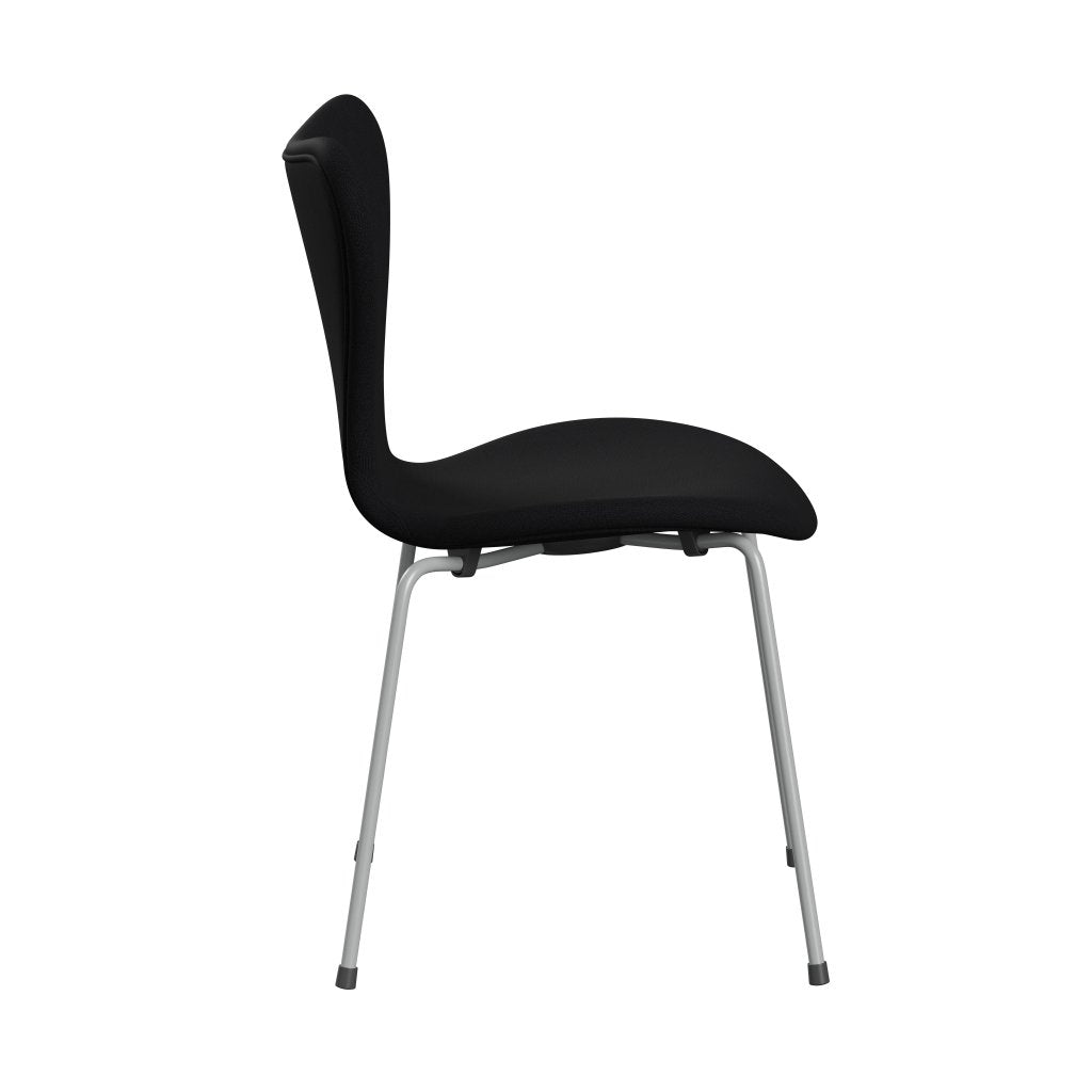 Fritz Hansen 3107 Chair Full Upholstery, Nine Grey/Fame Grey (F60051)