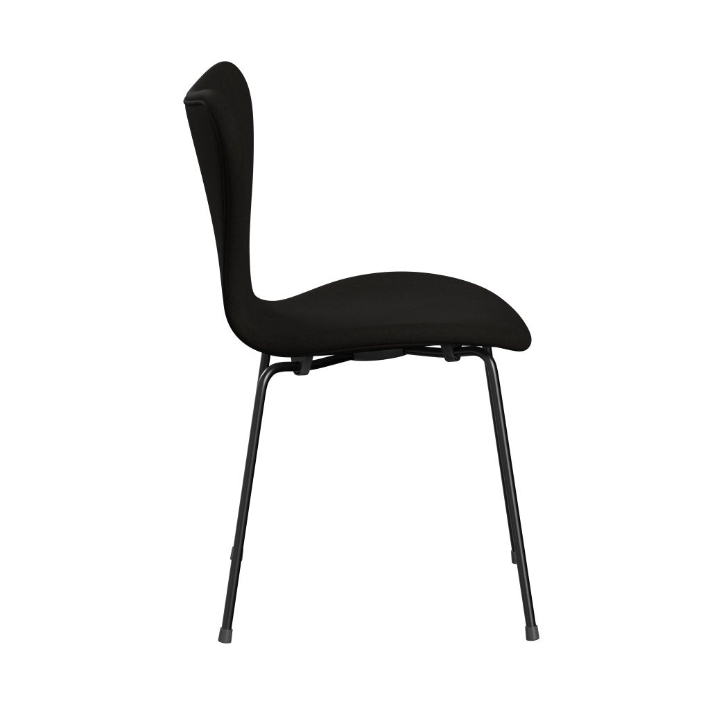 Fritz Hansen 3107 Chair Full Upholstery, Black/Comfort Black (C61013)