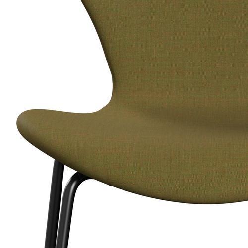Fritz Hansen 3107 Chair Full Upholstery, Black/Remix Goldgreen