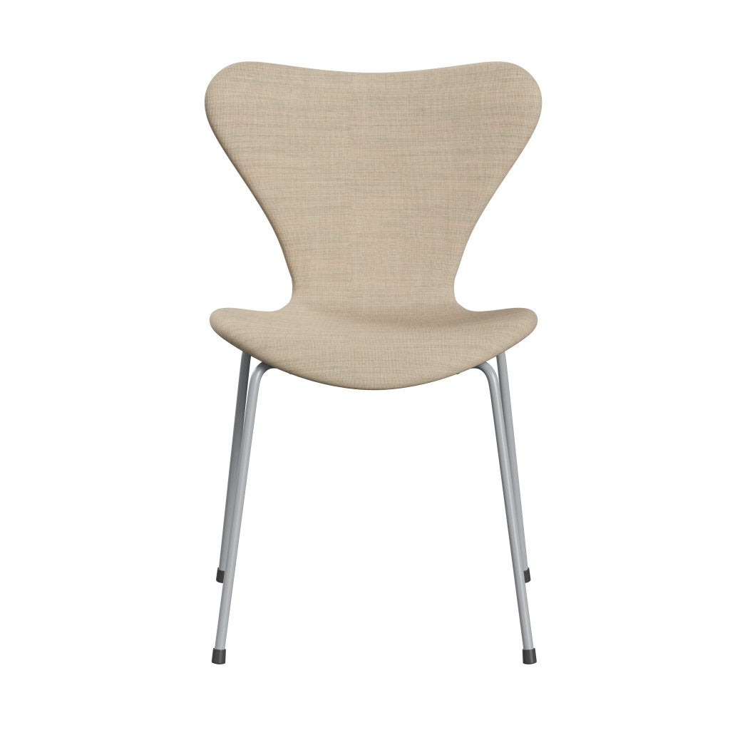 Fritz Hansen 3107 Chair Full Upholstery, Silver Grey/Canvas Sand Light
