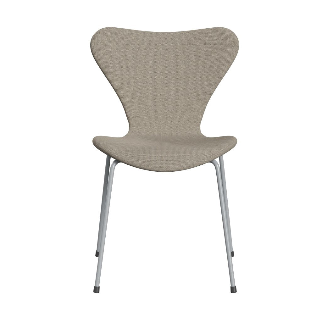 Fritz Hansen 3107 Chair Full Upholstery, Silver Grey/Capture Grey Sand