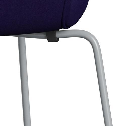 Fritz Hansen 3107 Chair Full Upholstery, Silver Grey/Divina Violet Dark (Div692)