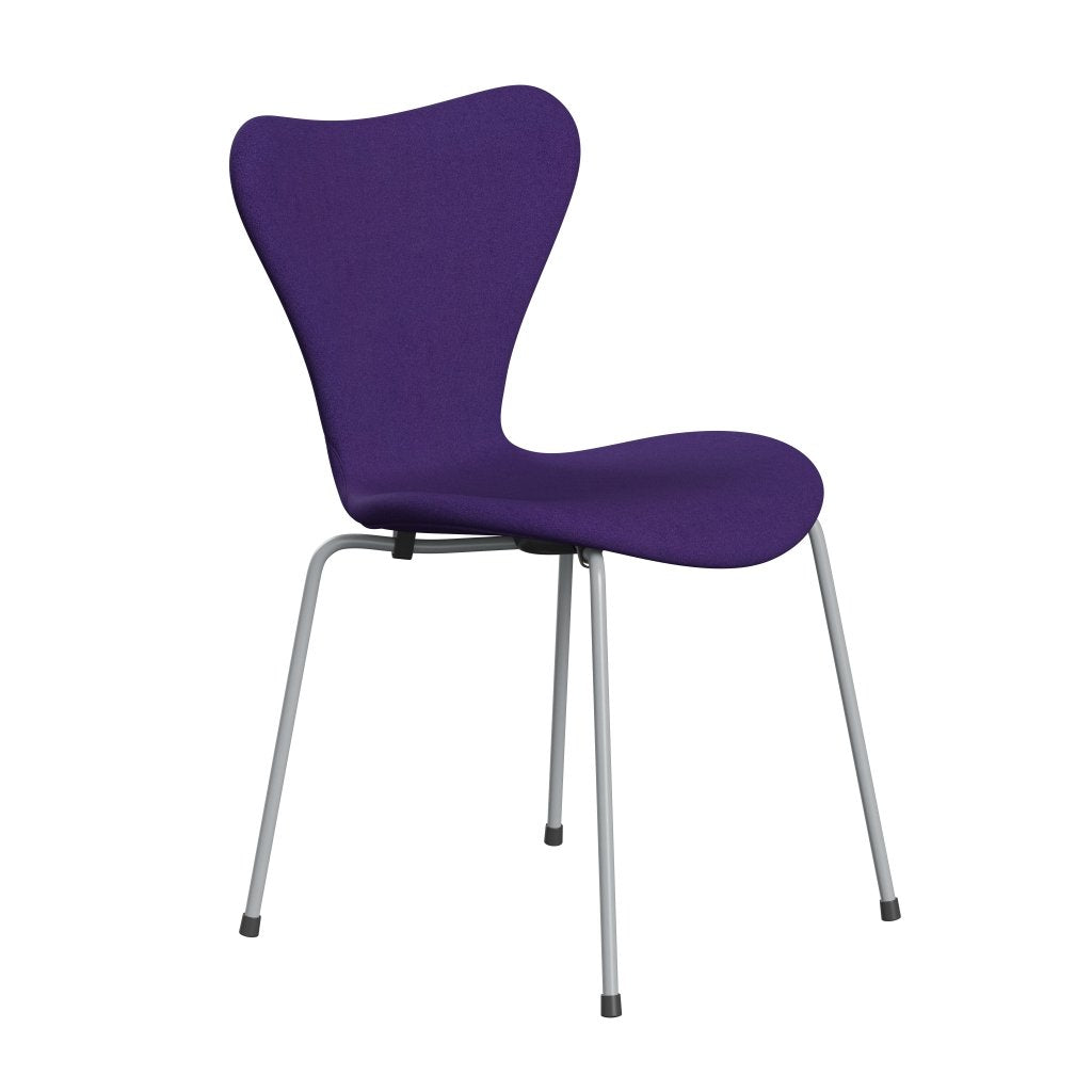 Fritz Hansen 3107 Chair Full Upholstery, Silver Grey/Tonus Violet