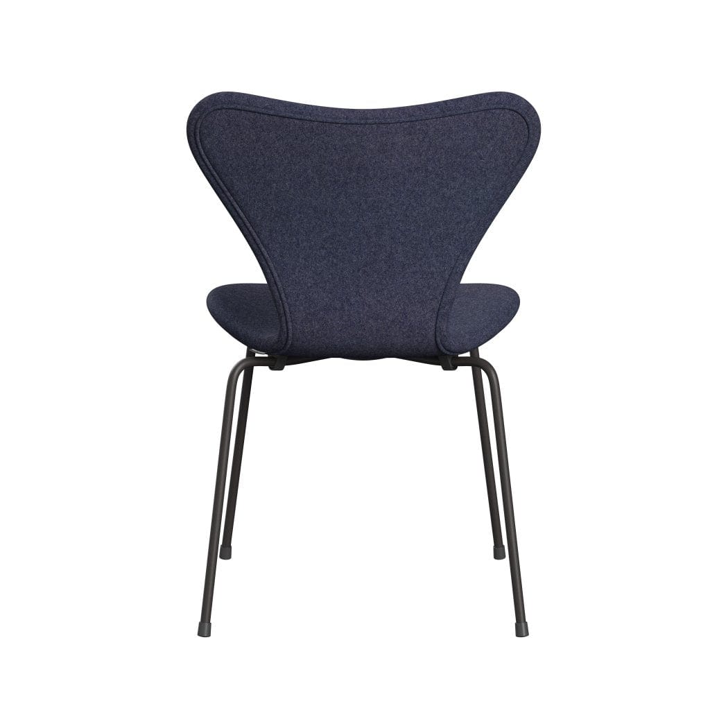 Fritz Hansen 3107 Chair Full Upholstery, Warm Graphite/Divina Md Cool Grey