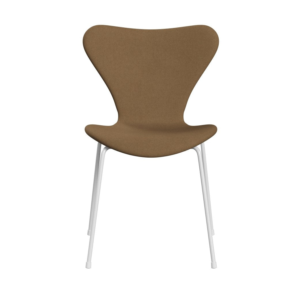 Fritz Hansen 3107 Chair Full Upholstery, White/Comfort Light Brown