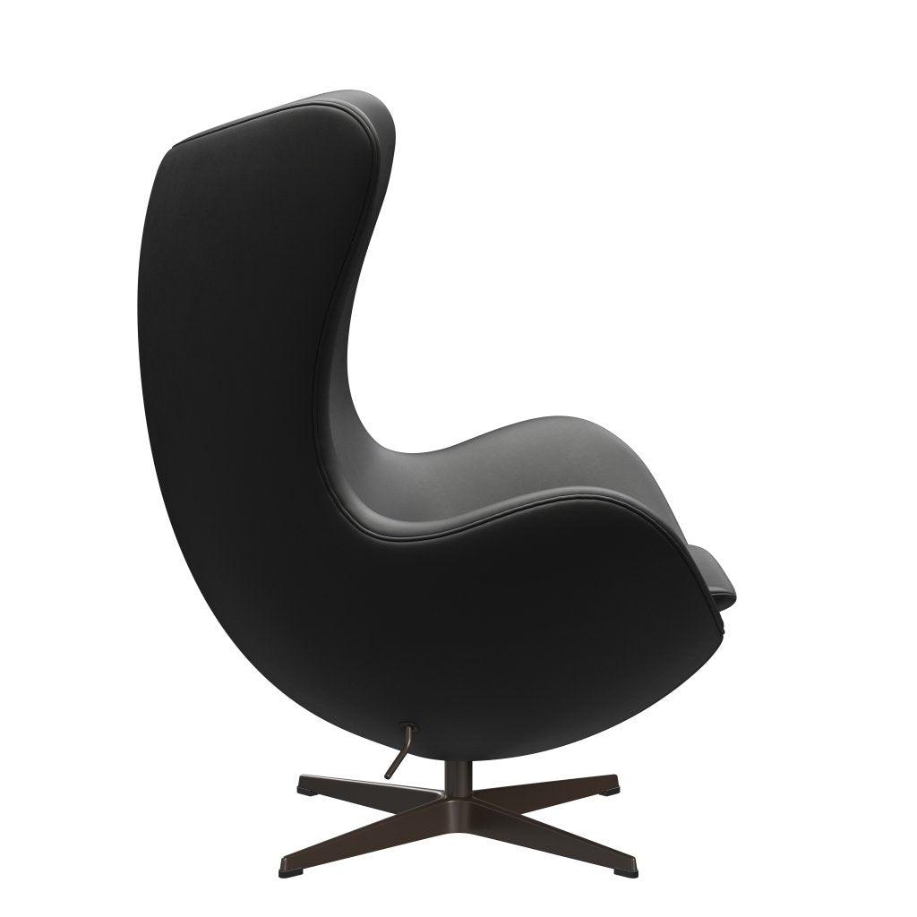 弗里茨·汉森（Fritz Hansen）鸡蛋休息室椅子皮革，棕色青铜/必需黑色