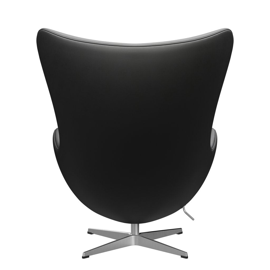 Fritz Hansen Muna -lounge -tuolin nahka, satiini harjattu alumiini/välttämätön musta