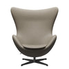 Fritz Hansen Le cuir de chaise salon d'oeuf, gris clair / essentiel