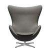 Fritz Hansen Le cuir de chaise d'oeuf, gris argenté / lave essentielle