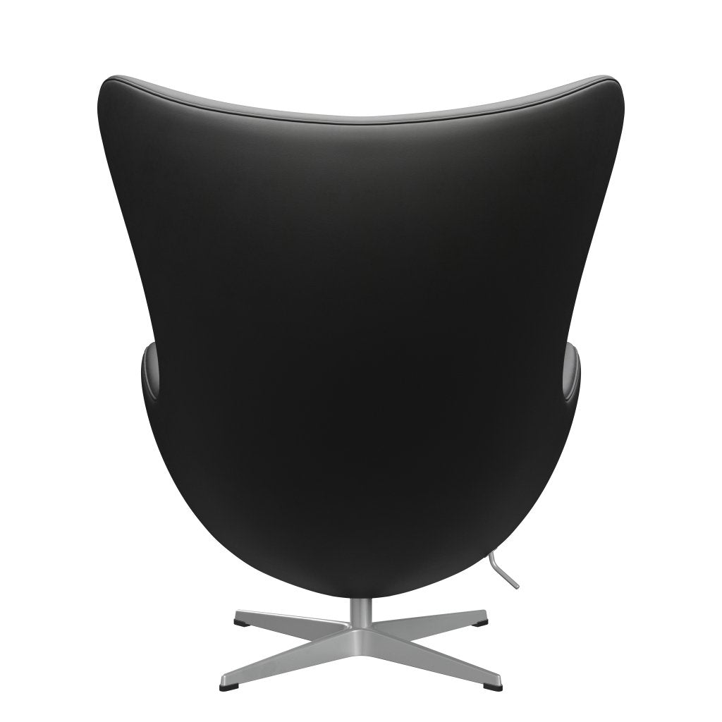 Fritz Hansen Egg Lounge -tuolin nahka, hopeaharmaa/välttämätön musta