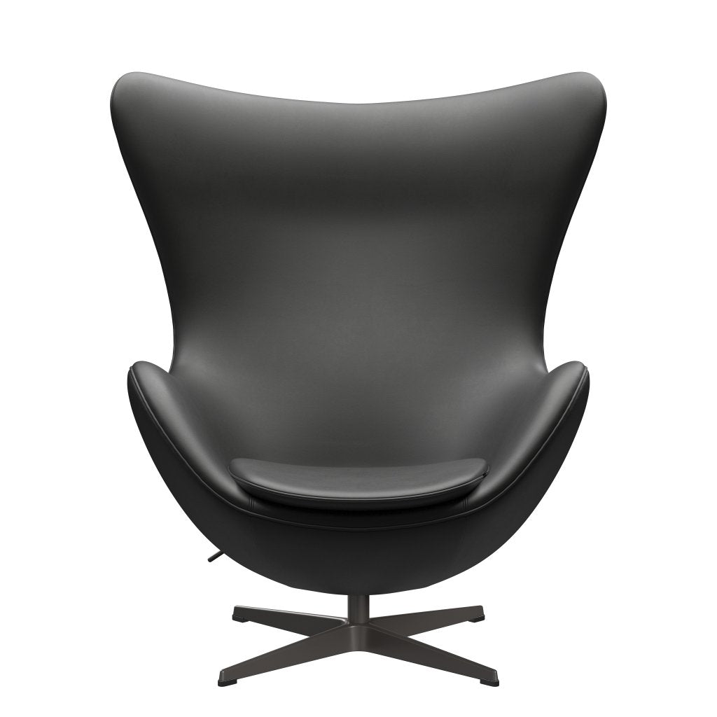 Fritz Hansen Egg Lounge -tuolin nahka, lämmin grafiitti/välttämätön musta