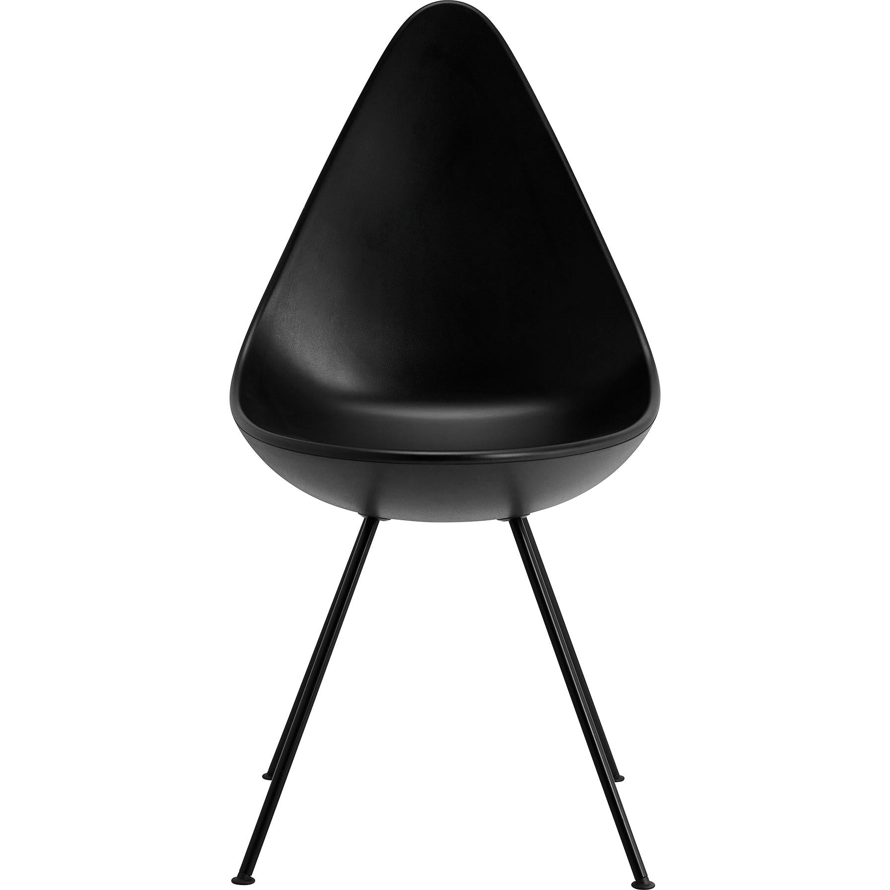 Fritz Hansen Le chaise de chaise monochrome en plastique, noir