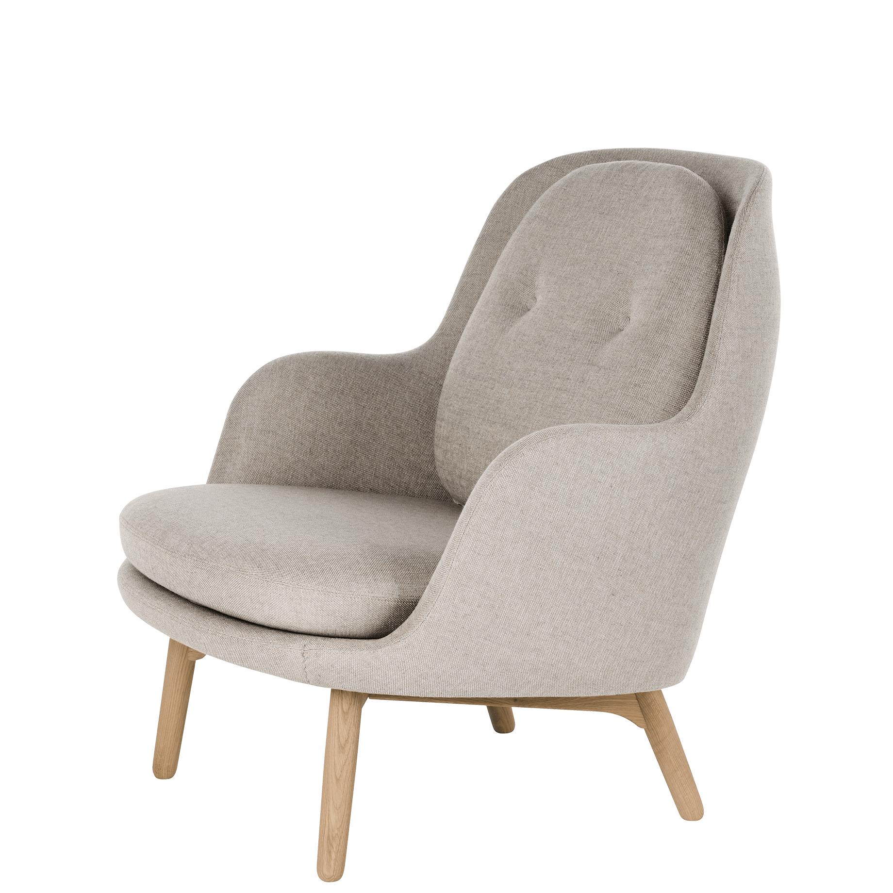 Fritz Hansen Fri Lounge Chair Wood, Sunniva Beige