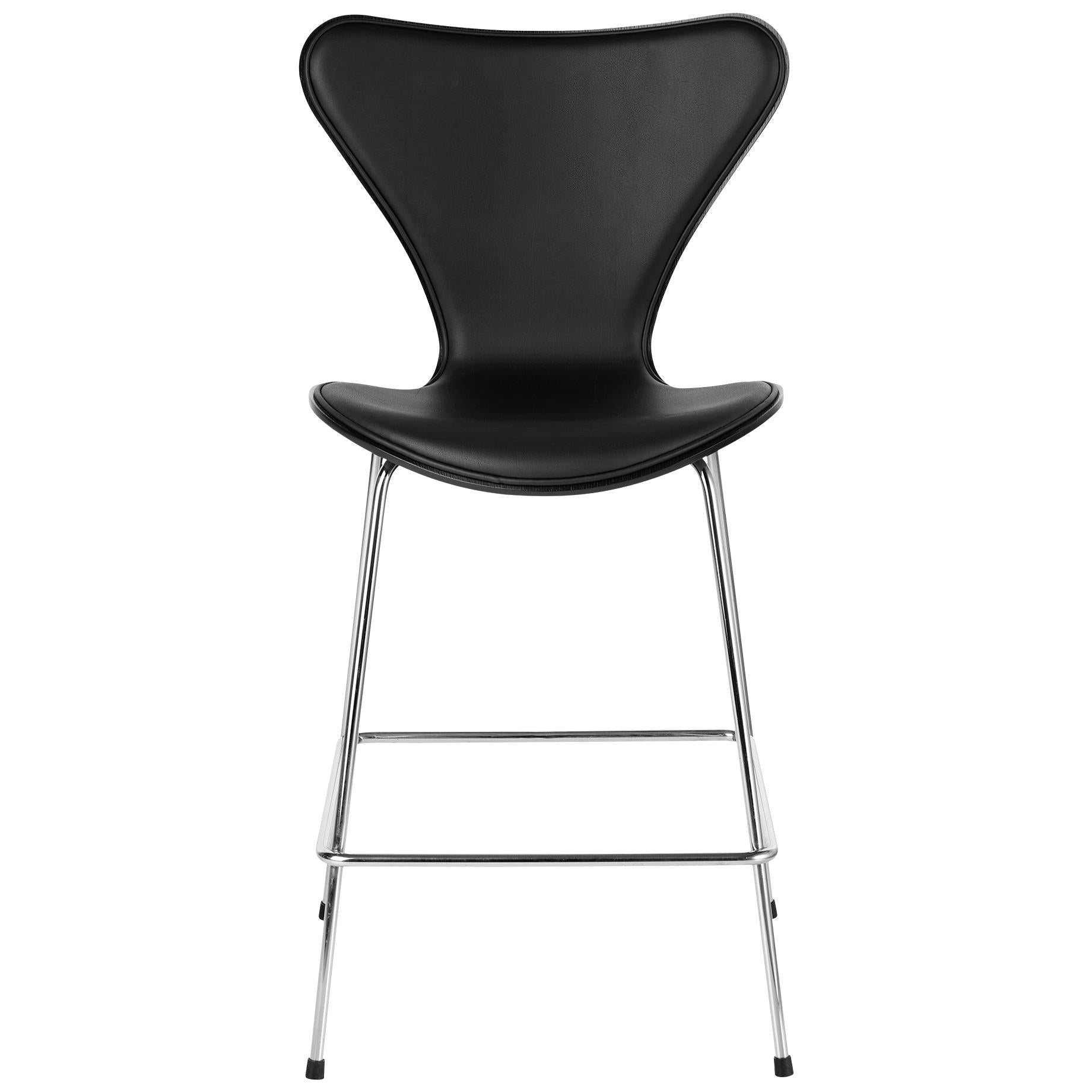Fritz Hansen Serie 7 bar de silla de bar de cuero de cuero de 64 cm, negro