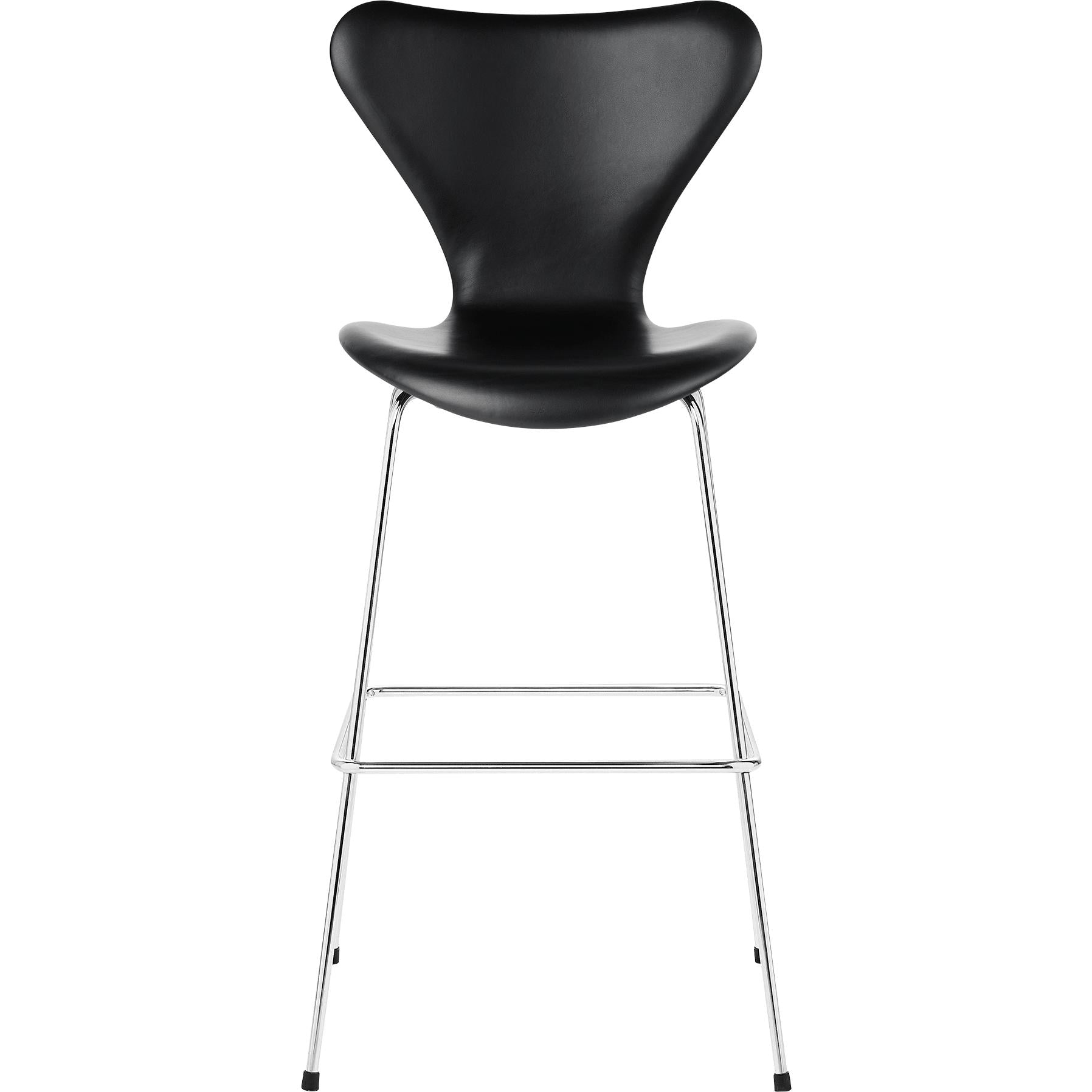 Fritz Hansen Série 7 Bar Chaise complète en cuir en cuir 76 cm, noir doux