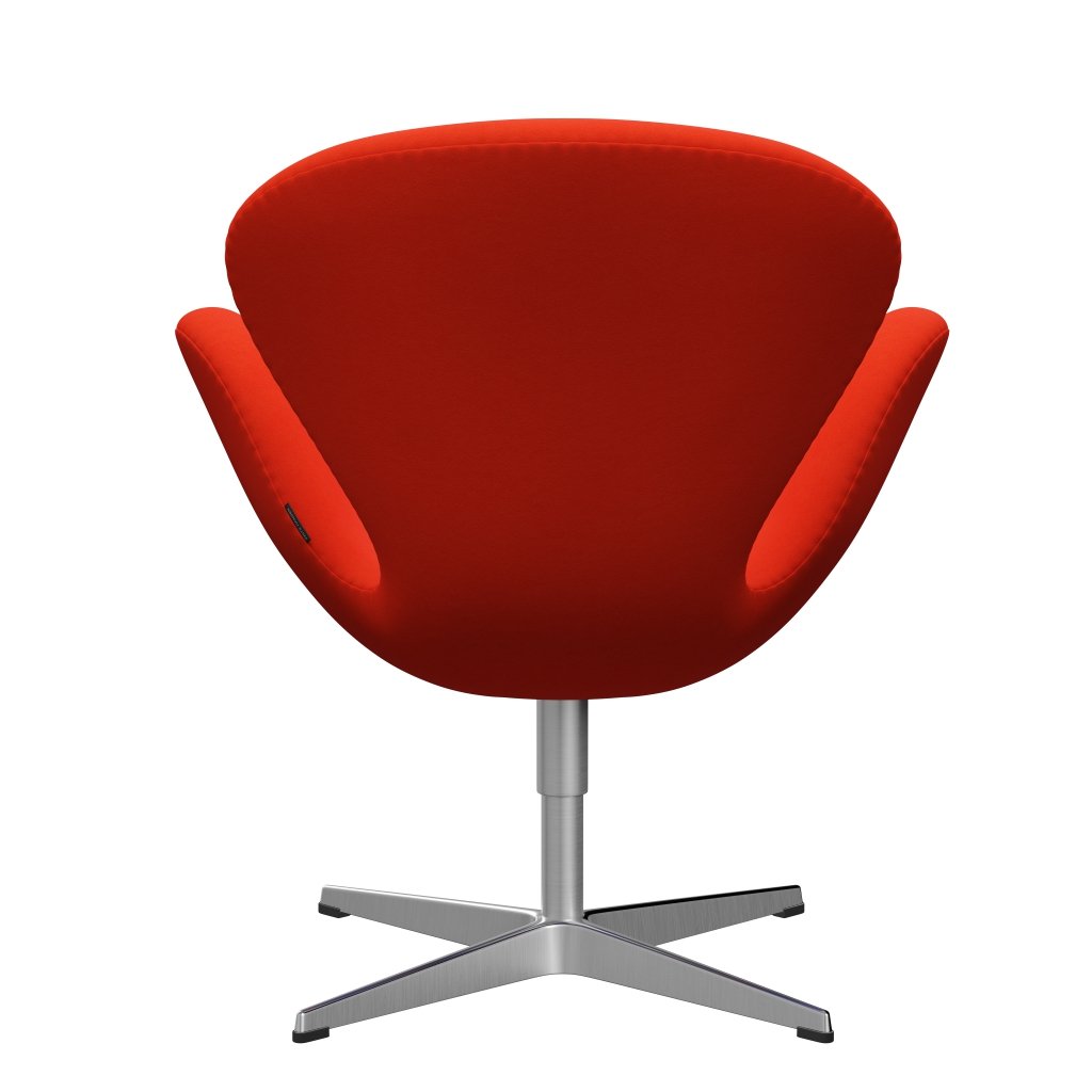 Fritz Hansen Swan Lounge -stoel, satijnen geborsteld aluminium/comfort oranje/rood