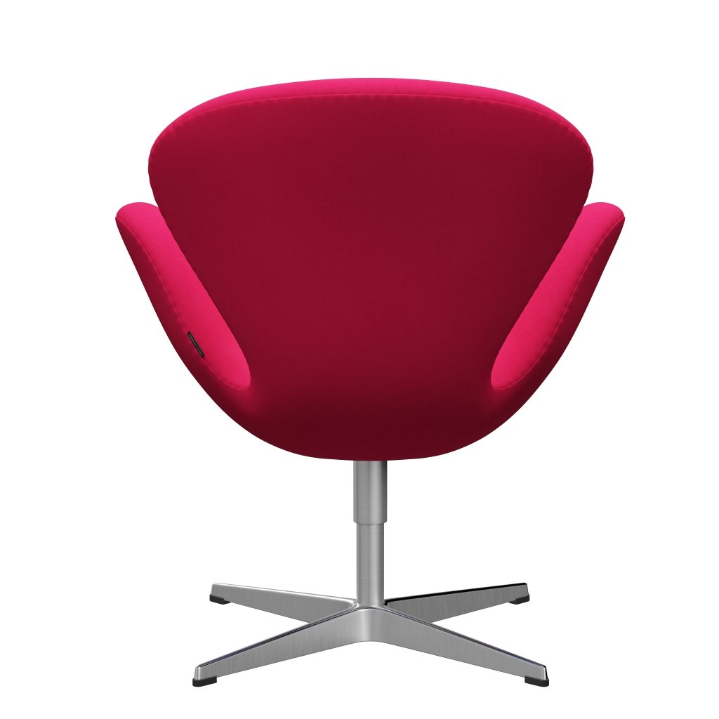 Fritz Hansen Swan休息室椅，缎面拉丝铝/舒适粉红色