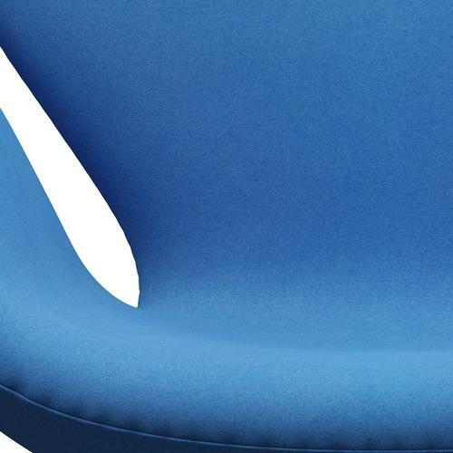 Sedia da salone Fritz Hansen Swan, alluminio spazzolato in raso/divina blu chiaro (742)